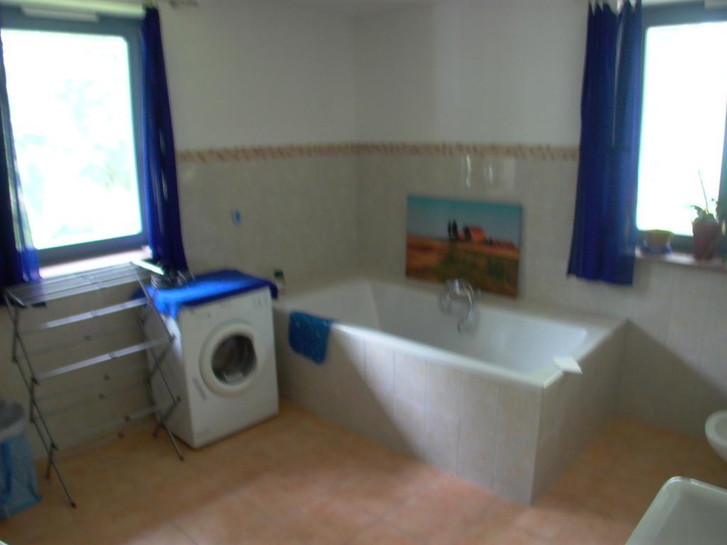 Gaestezimmer Ferienwohnung Villa Alexa, Mit Wallbox Woltersdorf  Bilik gambar